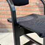 Stokke Peter Opsvik Actulum Ergonomisch Gevormde Schommelstoel - Zwarte Bekleding En Houten Frame thumbnail 4