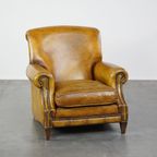 Comfortabele Gele Grote Engelse Stijl Rundleren Fauteuil Met Een Correcte Afwerking Met Siernagel thumbnail 2