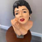 Groot Borstbeeld - Jaren ‘70 Vrouw thumbnail 3