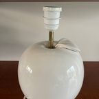 Witte Jaren 70- 80 Keramische Lamp, Keramiek Appel Met Messing Armatuur. Postmoderne Popart Eight thumbnail 5