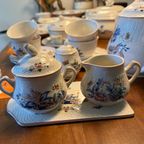 80 Delig!!: “boch – La Louvière – Rhodes – Dishwasher Proof” Servies thumbnail 4