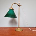 Art Deco Bureaulamp In Messing En Groene Conische Opaline thumbnail 11