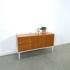 Fineer Dressoir Uit Zweden Met Wit Stalen Poten thumbnail 8