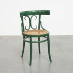 Leuke Groene Sierlijke Vintage Bistro Stoel Met Een Gematte Rieten Zitting thumbnail 2