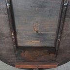 Grote Eind 18E Eeuwse Antieke Eiken Engelse Tilt-Top Tafel. thumbnail 8