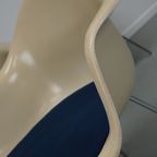 Set Of Three Parchment Fiberglass Dax Armchairs Eames For Herman Miller / Vitra thumbnail 4