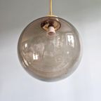 Grande Suspension En Laiton Et Verre Fumé Bullé, 1970 thumbnail 7