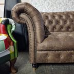 Clinton Chesterfield 3-Zits Bank – Bruin, Soft Leer thumbnail 5