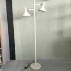Vloerlamp Design Met Twee Spots Wit thumbnail 2
