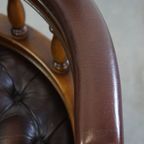 Chesterfield Bureaustoel Op Wieltjes, Draaibaar En Kantelbaar In Een Mooie Donker Bruine Kleur thumbnail 8