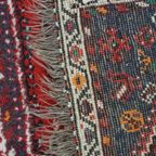 Gaaf Vintage Oosters Vloerkleed Met Onder Andere Een Mooie Fel Rode Kleur 114x69cm thumbnail 7