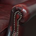Set Van 2 Mooie En Comfortabele Bordeauxrode Rundleren Oorfauteuils In Engelse Stijl thumbnail 13