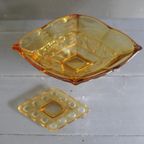 Art Deco Vaas Met Pique Fleur Amber Persglas thumbnail 5