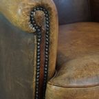 Karaktervolle Schapenleren Clubfauteuil Met Een Luxe, Rustieke Uitstraling thumbnail 11