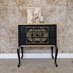 Queen Anne Dressoir/ Handbeschilderde Kastje thumbnail 2