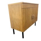 Vintage Kast / Commode Met Stalen Pootjes thumbnail 11