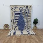 Handgeweven Marokkaanse Berber Tapijt - Blauw En Wit Abstract Geometrisch Design (264X150 Cm) thumbnail 12