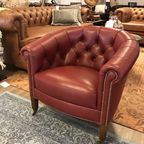 Compacte Engelse Chesterfield Tubchair Bordeaux Nieuwstaat thumbnail 4