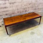 Rosewood Mid Century Salontafel Van 140 X 55 Cm thumbnail 9