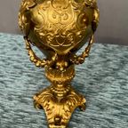 Paar Vergulde Bronzen Kannen Van De Franse Neorenaissance. thumbnail 9