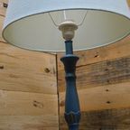 Staande Vloerlamp Met Houten Poot Geschilderd thumbnail 4