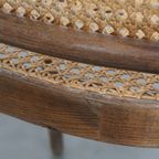Tijdloos En Charmant Bistro Stoeltje In De Stijl Van Thonet Met Uniek Houten Frame thumbnail 13