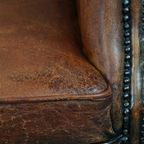 Grote, Zeer Comfortabele Vintage Schapenleren Oorfauteuil Met Een Mooie Diepe Kleurencombinatie thumbnail 12