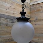 Art Deco Koperen Hanglamp Met Glazen Bol thumbnail 2