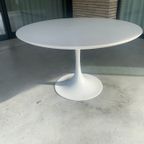 Design Eetkamer In De Stijl Van Eero Saarinen thumbnail 3