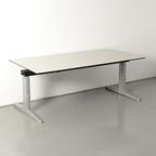 Ahrend Essa Bureau, Zandmelee Blad, 160 X 80 Cm, Hoogte Instelbaar Onderstel thumbnail 2