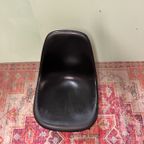 Zwarte Vitra Eames Dsr Kuipstoel Chroom Onderstel thumbnail 3