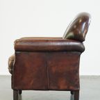 Karaktervolle Fauteuil Gemaakt Van Schapenleer Met Een Geweldig Patina En Goed Zitcomfort thumbnail 6