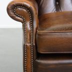 In Nette Staat Verkerende Klassieke Cognac Bruine Rundleren Chesterfield Oorfauteuil thumbnail 10