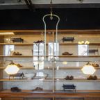 Vintage Klassieke Hanglamp Met Glazen Kappen – Messing thumbnail 3