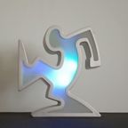 Keith Haring La Linea Lamp Osvaldo Cavandoli Zilver (nieuw In Originele Verpakking) thumbnail 12