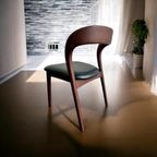 Houten Eetkamerstoel Met Zwart Leder (Meerdere In Stock) thumbnail 2