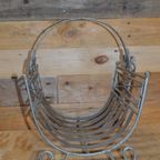 Houtbak Of Krantenbak Van Metaal thumbnail 5