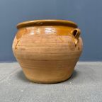 Grote Franse Aardewerk Pot Met Okergeel Glazuur thumbnail 6
