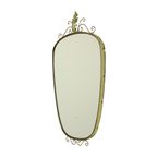 Hollywood Regency Deknudt Spiegel Met Kroon Jaren 60 thumbnail 5