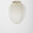 Deense Pearl Shade Hanglamp Ontworpen Door Lars Schiøler Voor Hoyrup, Jaren '60 thumbnail 4