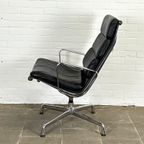 Ea219 Soft Pad Fauteuil Van Charles & Ray Eames Voor Vitra thumbnail 7