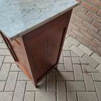 Antieke Wastafel Kast Nachtkastje Met Marmer Plaat Vintage thumbnail 9