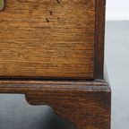 Prachtige Antieke Engelse Eikenhouten Ladekast Uit De 18e Eeuw Met Originele Details thumbnail 11