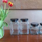 Vintage Voorraadpotten Glas Met Houten Deksels thumbnail 8
