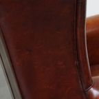 Grote Karaktervolle En Tijdloze Schapenleren Oorfauteuil Met Een Luxe Afwerking thumbnail 16