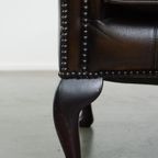 Mooie Donkerbruine Vintage Rundleren Chesterfield Oorfauteuil Met Een Mooi Patina thumbnail 13