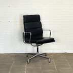 Vitra Ea 209 Soft Pad Stoel Met Hoge Rugleuning, Draaibaar En Armleuningen thumbnail 4