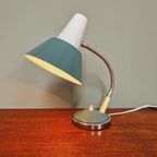 Vintage Bureaulamp Van Blauw En Wit Gelakt Metaal thumbnail 3