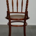 Originele Antieke Thonet Stoel Met Geweldige Kleuren En Een Rieten Zitting thumbnail 5