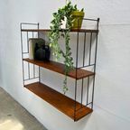 Vintage Wandrek Met 3 Houten Planken En Draadstaal Dragers thumbnail 4